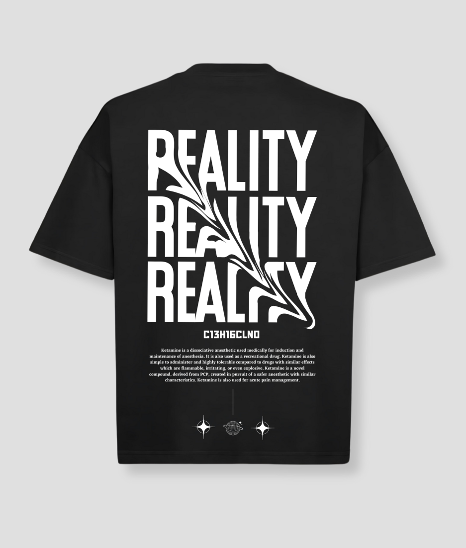 reality techni shirt oversized