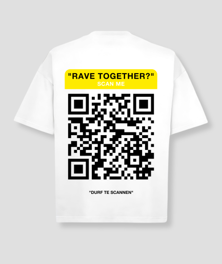 snap code qr shirt