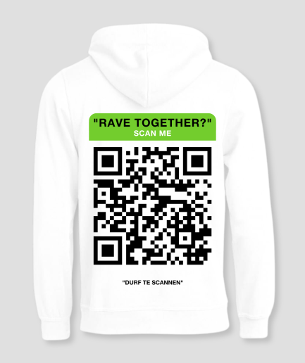 qr hoodie wit