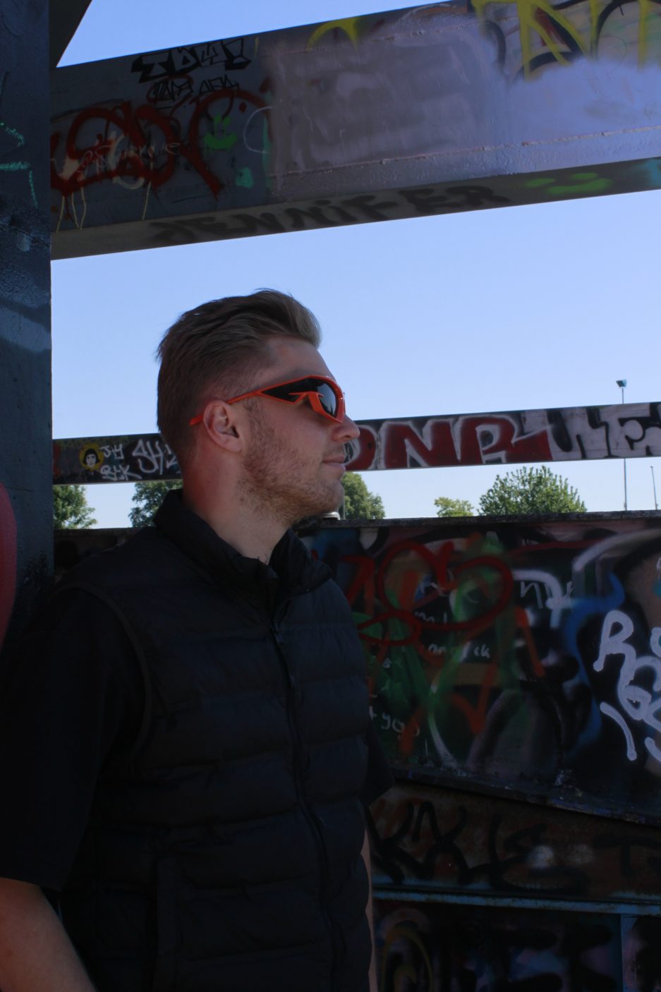 Oranje bril rave