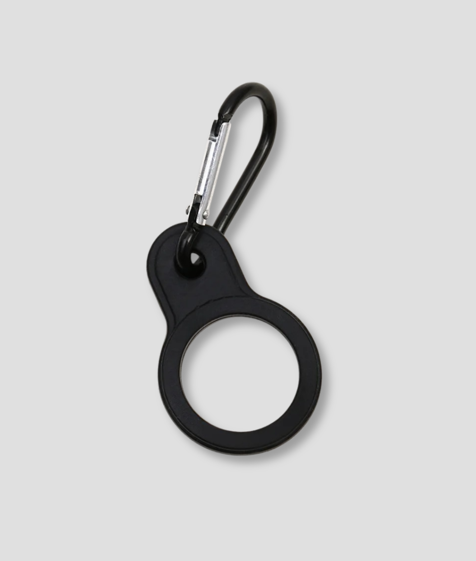 Flesje-aan-broek-hangen.png