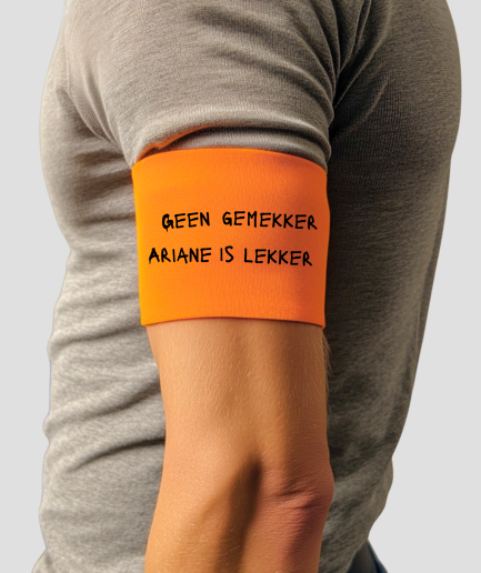 aanvoerdersband-oranje-oranje-aanvoerdersband.png