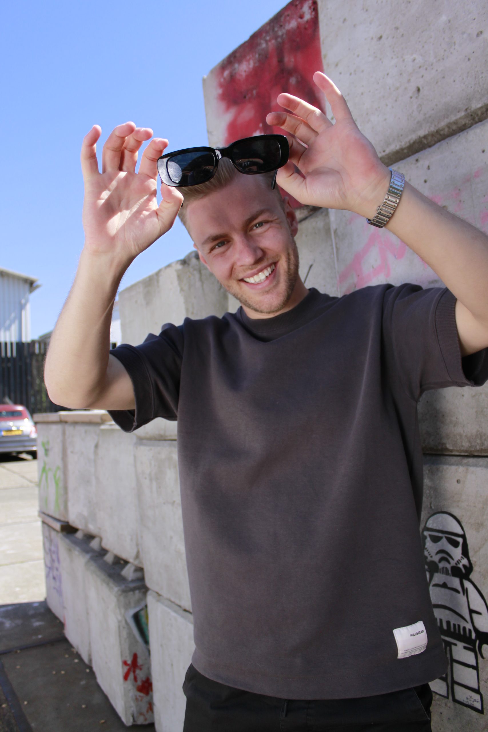 bril-techno-rave-scaled-1.jpg