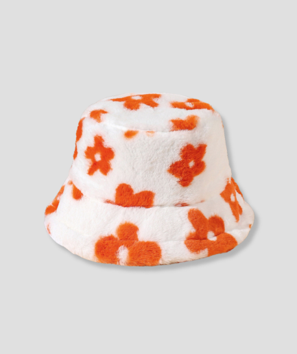 buckethat-fluffy-flower.png