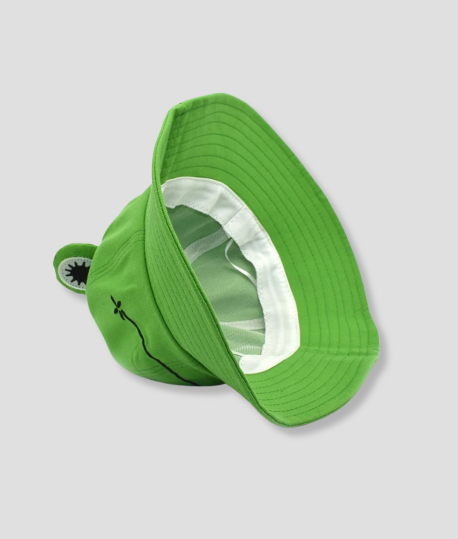 groene-bucket-hat-kikker.png