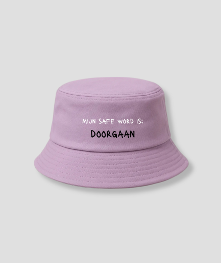 paarse-buckethat-tekst.png