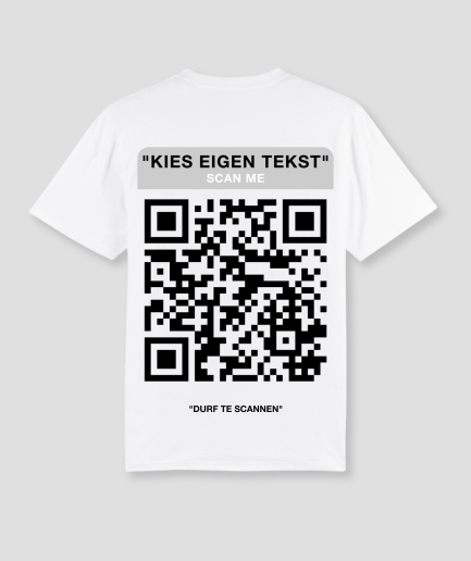 qr-code-wit-shirt-grijs-opvallende-festivalkleding-festivaloutfit-ideeen-festivaloutfit-tips.png