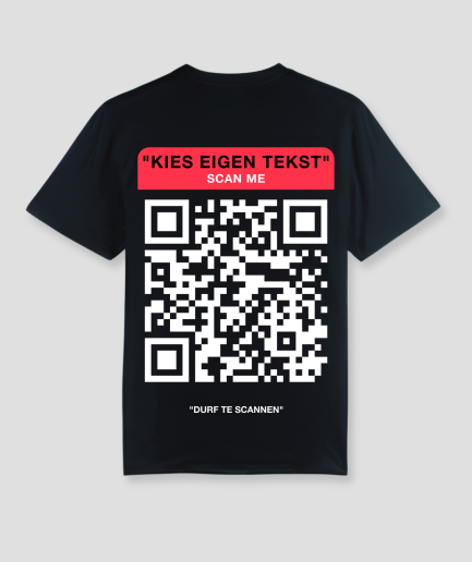 scan-me-zwart-shirt-festival-qr-code-shirt-eigen-socials-op-je-shirt-qr-code.png