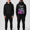 Zwarte hoodie met DESIGNER DRUGS tekst en kleurrijke pillen illustratie op de rug