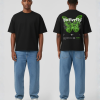 Zwart T-shirt met groene vlinder en Butterfly tekst op de rug
