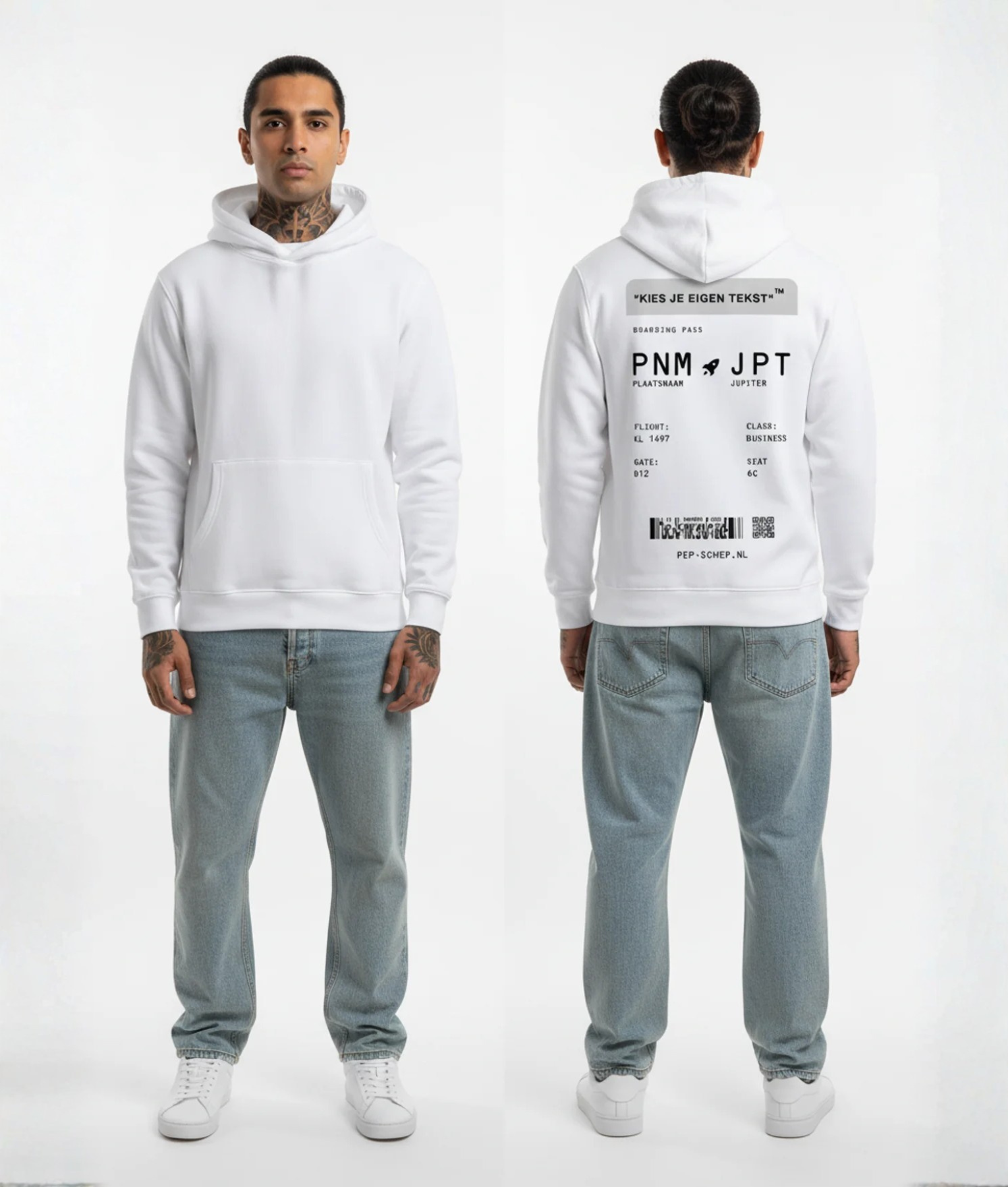 Witte hoodie met grijze boarding pass print en eigen tekst op de rug