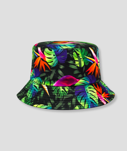 Zwarte bucket hat met kleurrijke tropische jungle print van bladeren en bloemen