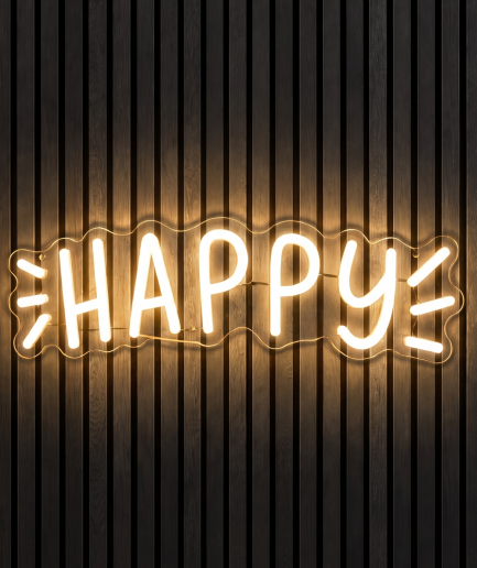 Happy warm wit neon verlichting