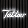Tattoo wit neon verlichting